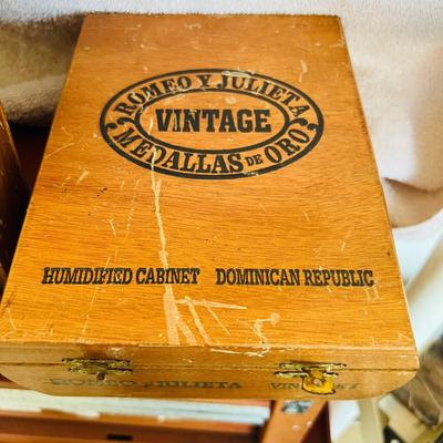 Vintage Wood Boxes  (BR1-JM)