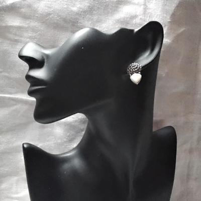 Outstanding Beaucraft Mother of Pearl 925 Post Earrings