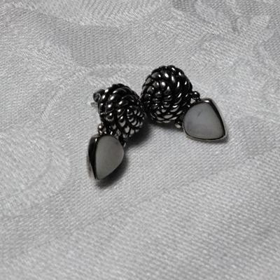 Outstanding Beaucraft Mother of Pearl 925 Post Earrings