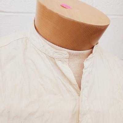 ANTIQUE MENS BUTTON UP DRESS SHIRT