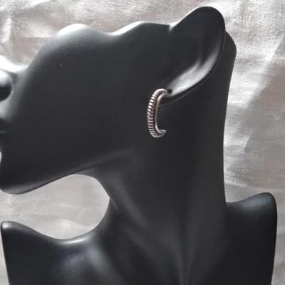 Beautiful 925 Hoop Earrings