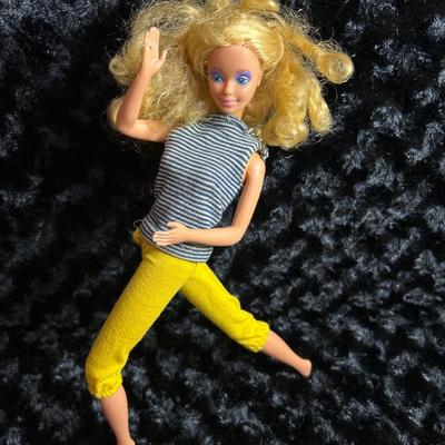 Vintage 1985 Barbie