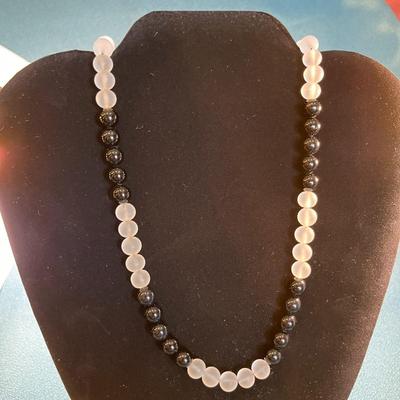SOPHISTICATED BLACK, FROSTED GLASS NECKLACE