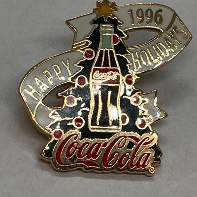 1996 COCA-COLA HOLIDAY PIN