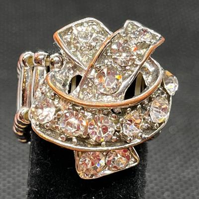 RHINESTONE CLUSTER RING STRETCH BAND