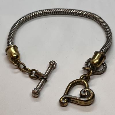 METAL HEART BRACELET SOLID METAL W/FLEX BAND