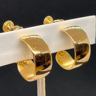 VINTAGE NAPIER CLIP-ON THICK HOOP EARRINGS