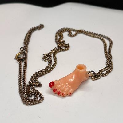 VINTAGE PLASTIC FOOT PENDANT NECKLACE
