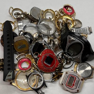 LOT OF WRISTWATCH PARTS