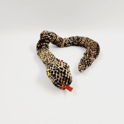 TY BEANIE BABY SNAKE COLLECTABLE