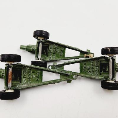 HOWITZEE TOOSIE TOY PULL BEHIND CANNONS