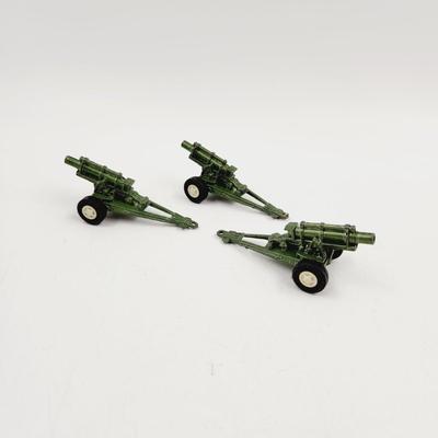 HOWITZEE TOOSIE TOY PULL BEHIND CANNONS
