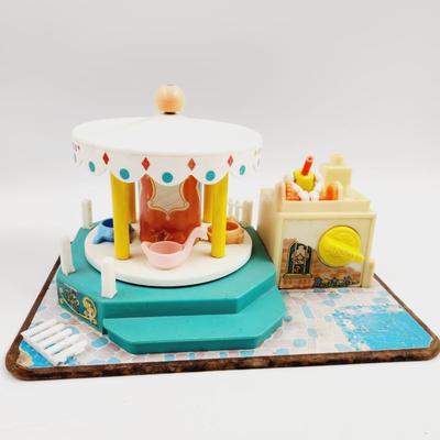 FISHER PRICE 1964 MERRY TO ROUND