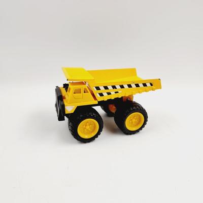 1988 NU TOYS YELLOW DUMP TRUCK