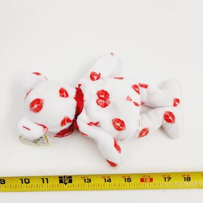 TY BEANIE BABIES "SMOOCH" COLLECTABLE