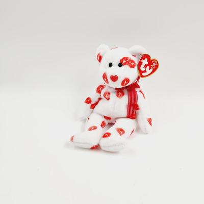 TY BEANIE BABIES "SMOOCH" COLLECTABLE
