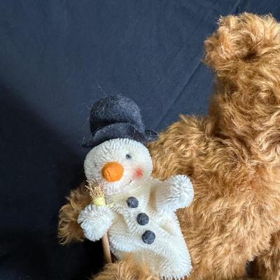 STEIFF â€œFROSTYâ€ TEDDY BEAR WITH SNOWMAN
