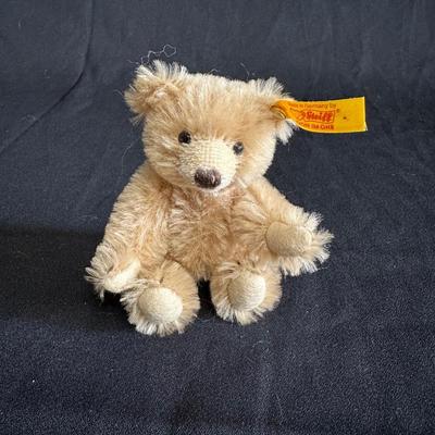 STEIFF CLASSIC MINIATURE TEDDY BEAR