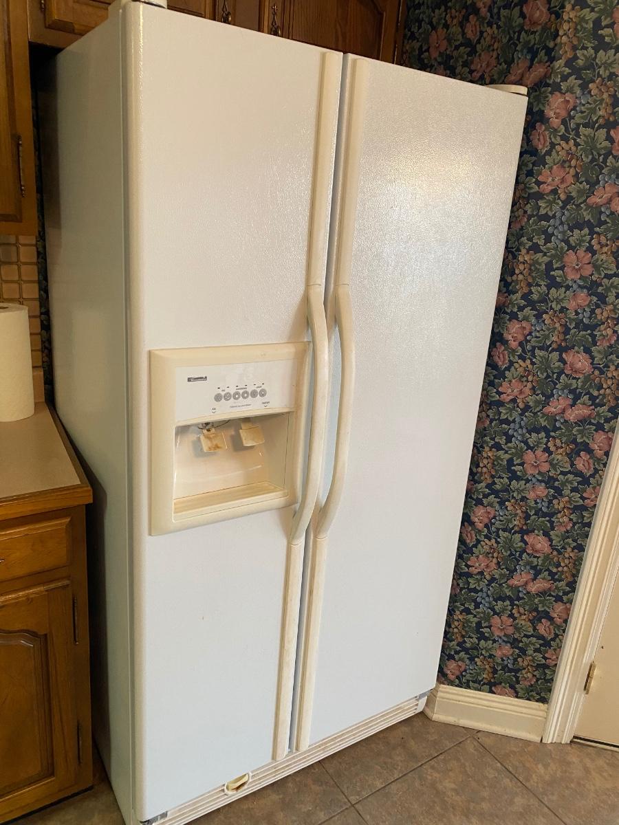 Kenmore sidebyside refrigerator