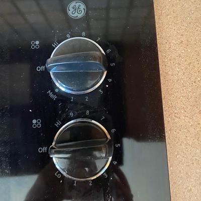 GE radiant cooktop 30â€