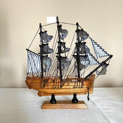 Wooden Boat Set **See Description**
