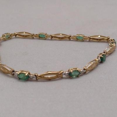 14K Gold Emerald and Diamond Bracelet 4.2g (#33)