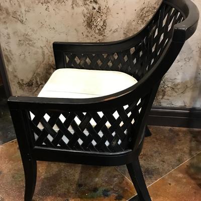 Black Lacquered Barrel Back Side Chair