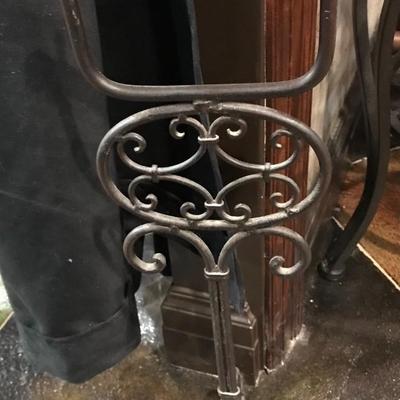 Decorative Floor Toilet Paper holder