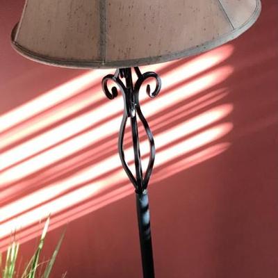 Scroll Floor Lamp