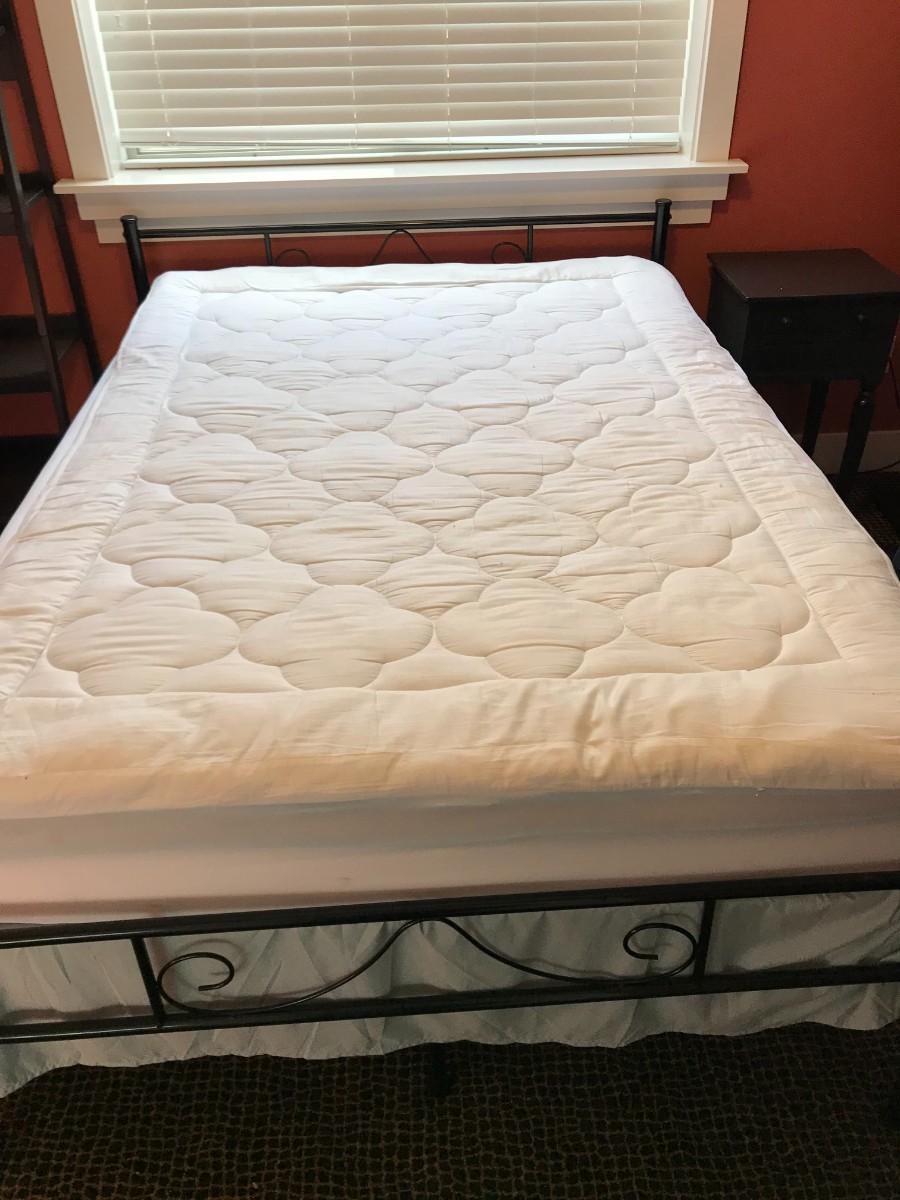 Linenspa Full Size Mattress and Box Springs with Frame