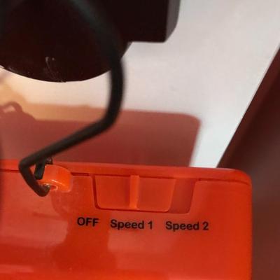 Moody Pet Fling String Cat Toy