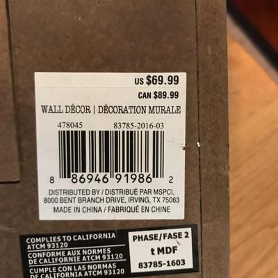 Wall Shelf with hooks Paris