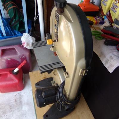 Ryobi 9" Band Saw. (Works).