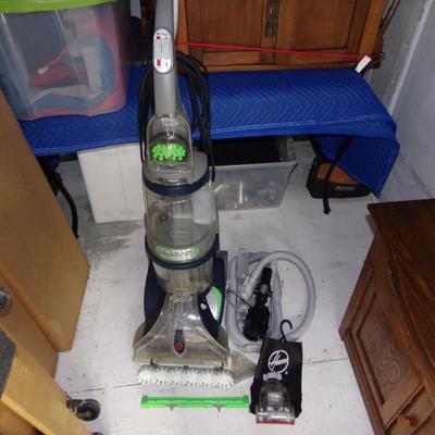 Hoover Steam Vac All Terrain Carpet and Hard Floor Cleaner with Attachments. (Works).
