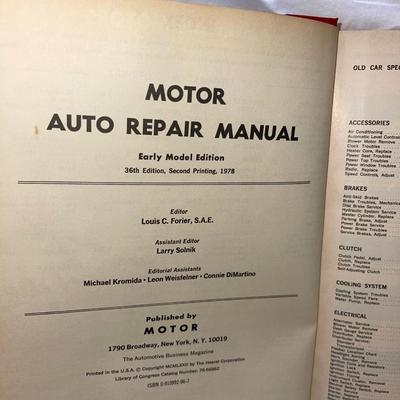 LOT 1315 Auto Repair Manual-Published by Motor