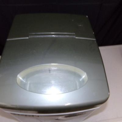 Edge Star Portable Ice Maker (Works).