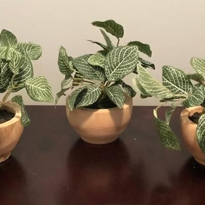3 fake plants decoration