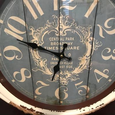 Decorative wall clock