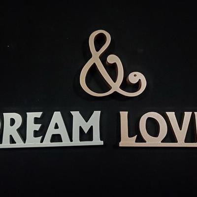 3 Piece Home Decor: Dream, &, Love