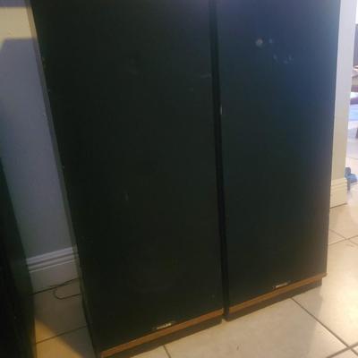 Philco Speaker Set - Works