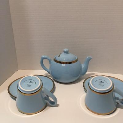 DaySpring Tea Pot, Saucers, Cups - Dragonfly, Hope, Joy, Peace (Bible Verse On It)