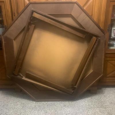 Foldable Poker Table - See Description