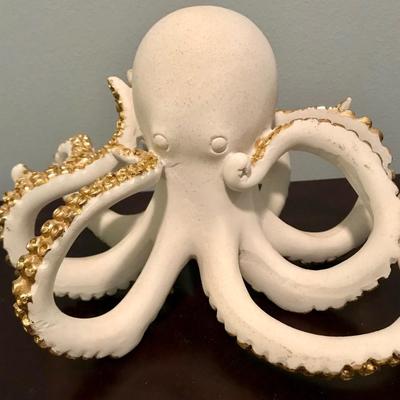 White ceramic octopus with gold