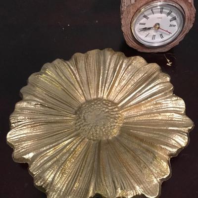 Bird clock and flower dish