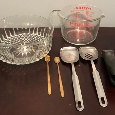 Misc kitchen items