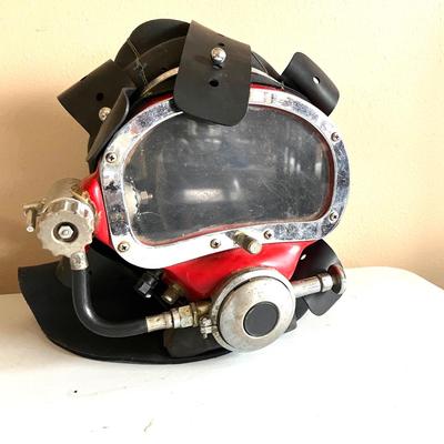 KIRBY MORGAN Vintage Diving Mask