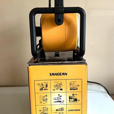 SANGEAN LUNCHBOX RADIO