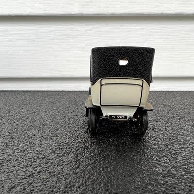 MATCHBOX YY1 JAGUAR SS100 & Y28-C 1907 UNIC TAXI