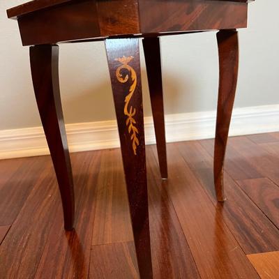 Small Nesting Table