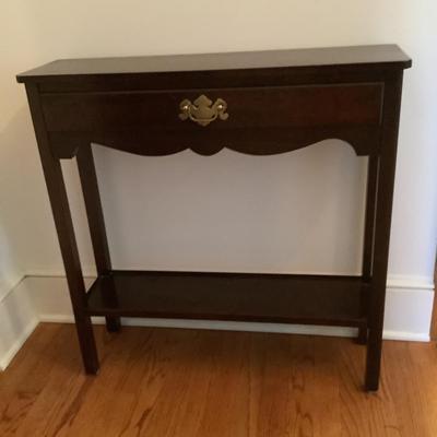 523 Colonial Style Mahogany Entry Console Table with Drawer